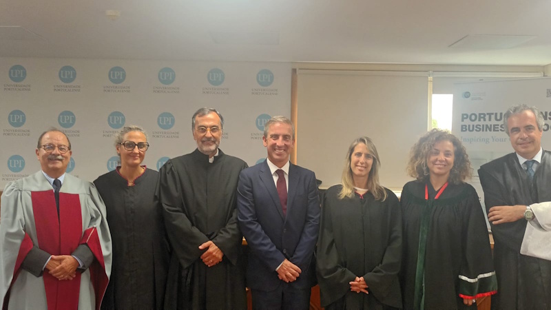 Doctoral student Domingos Silva completed his PhD in Business Sciences